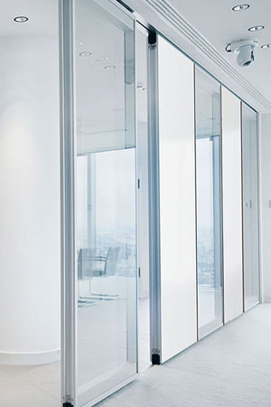 vrata s aluminijskim okvirom